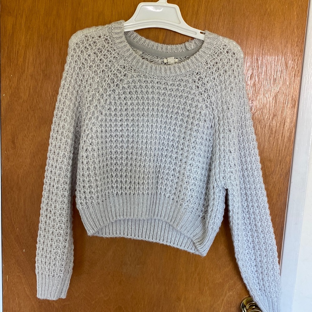Crew neck sweater